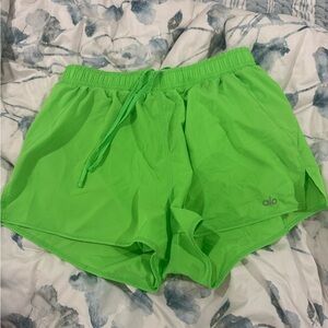 ALO Yoga Women's Bright Green Athletic Shorts